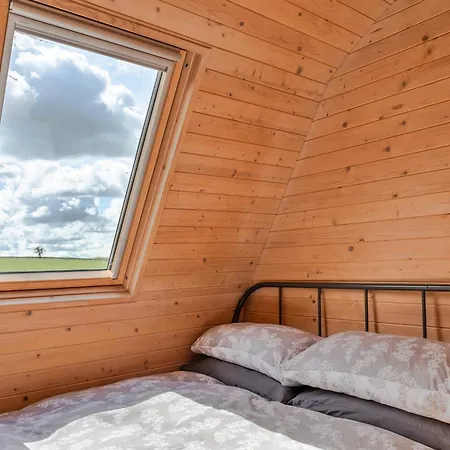 Finest Retreats - The Pods Villa Camerton  Buitenkant foto