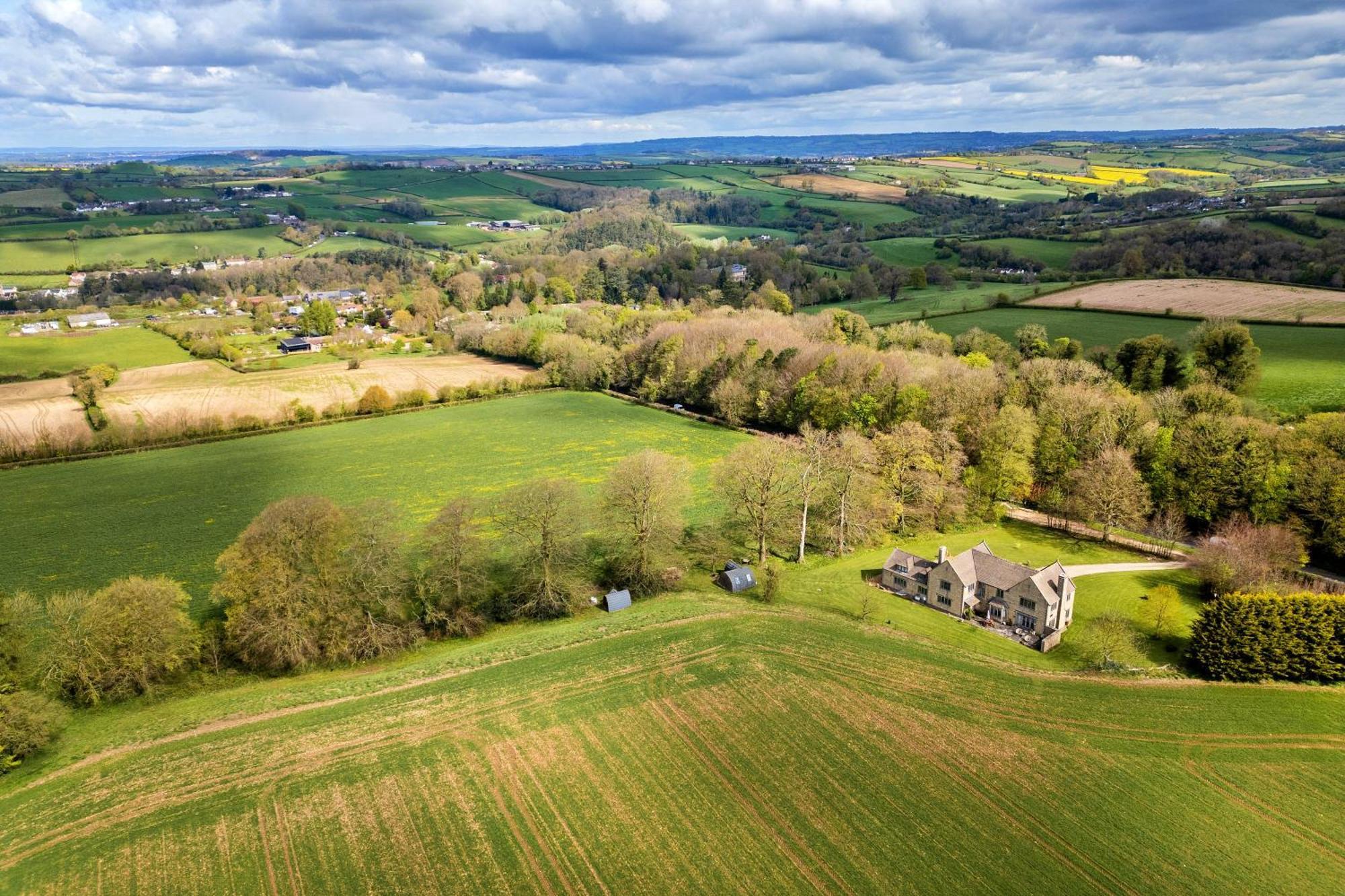 Finest Retreats - The Pods Farm stay *